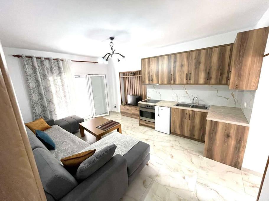 Roel Apartments ซารานเดอ ภายนอก รูปภาพ